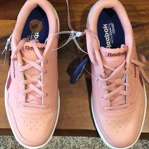 Reebok tennis shoes